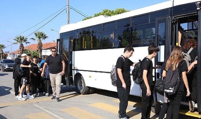 Güzelbahçe Belediyesi'nden Ücretsiz Okul Servisi