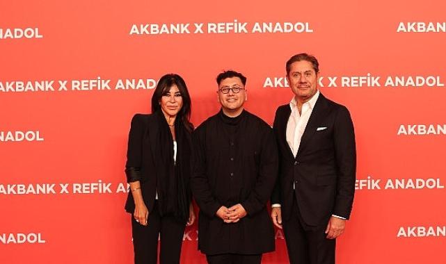 İş ve Sanat Dünyası Refik Anadol'un Akbank'a Özel Eserinin Açılışında Buluştu