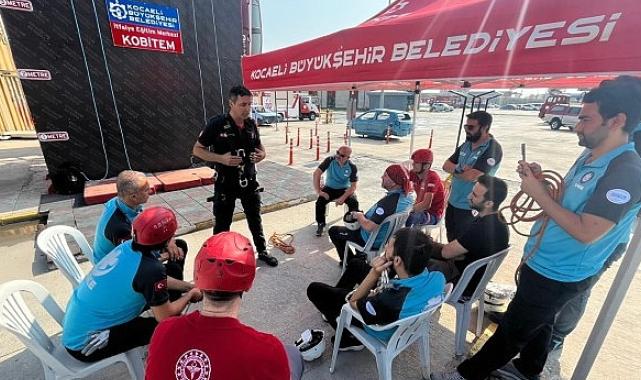 İtfaiyeden UMKE'ye iple erişim eğitimi
