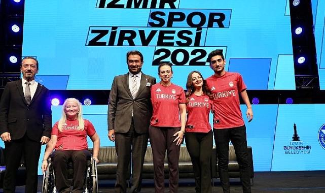 İz bırakan sporcular İzmir Spor Zirvesi'nde