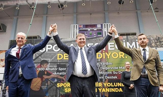İzmir Büyükşehir'den amatör spor kulüplerine 22 milyon liralık can suyu