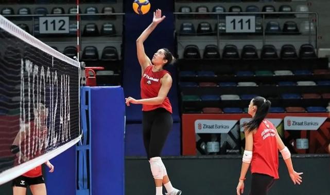 Keçiörenli kadın voleybolcular Bursa'dan galibiyetle döndü