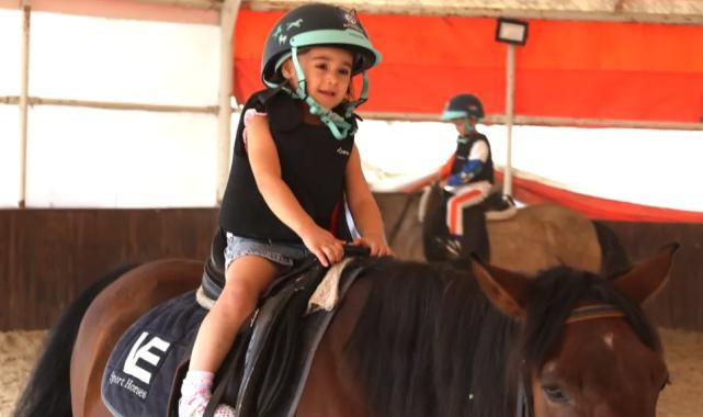 Kocaeli’de 20 bin çocuk binicilik sporuyla tanıştı
