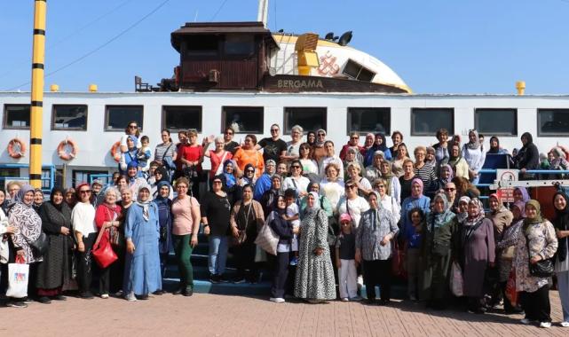 Manisalı kadınlara Büyükşehir'den özel körfez turu