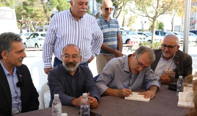 Sıra dışı yaşam öyküsü Bursa Gemlik'te okurla buluştu