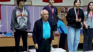 Bostanlıspor'a masa tenisinden iki madalya