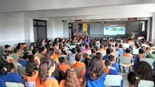 Büyükşehir'den okullarda deprem tatbikatları