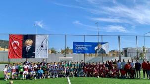 Cumhuriyet Kupası dostluk içinde tamamlandı