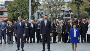 Gölcük'te Muhtarlar Günü törenle kutlandı.