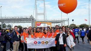 İstanbul Maratonu'nda çocuklar için AÇEV'le koşmak isteyenler, 14 Ekim'e kadar kayıt olabiliyor.