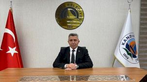 Kandıra Belediye Başkanı Erol Ölmez, Cumhuriyet'in 101' inci yıl dönümü münasebetiyle bir mesaj yayınladı.