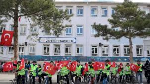 Konya Büyükşehir’in “Güvenli Okul Yolları Projesi”nde 29 Ekim coşkusu