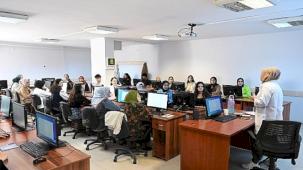 Konya'nın Eğitim Markası KOMEK Yeni Döneme 63 Bin Kursiyerle Başladı