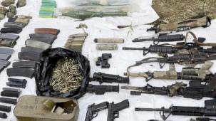 Pençe Kilit'te teröristlerin çok sayıda mühimmatına el konuldu