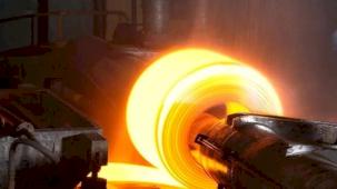 Sanayi üretimi aylık ve yıllık bazda azaldı