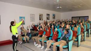 Selçuklu Trafik Eğitim Parkı Trafikte Bilinçli Nesiller Yetiştirmeye Devam Ediyor