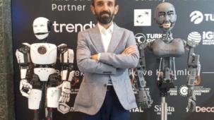 Türkiye'nin ilk insansı robotu Tomyris, Türk vatandaşlığı talep etti!