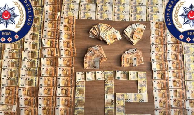 Adıyaman'da ticari takside 40 bin 700 Euro'ya el kondu