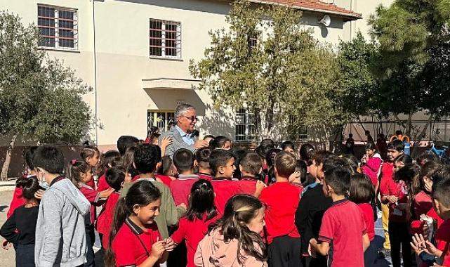 Başkan Topaloğlu öğrencilerle bir araya geldi