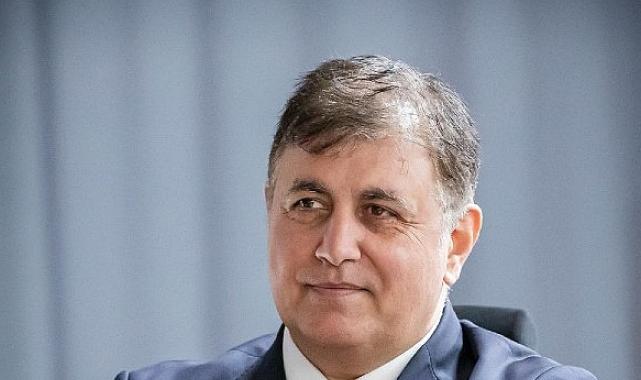 Başkan Tugay'dan '25 Kasım Kadına Yönelik Şiddete Karşı Uluslararası Mücadele Günü' mesajı