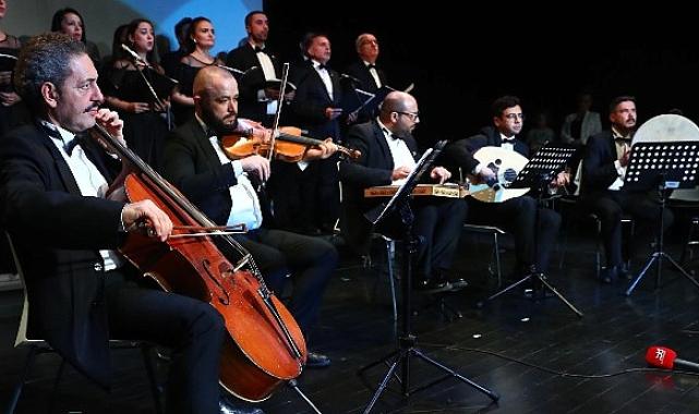 Büyükşehir Belediyesi İsmail Baha Sürelsan Sergi Salonu açıldı