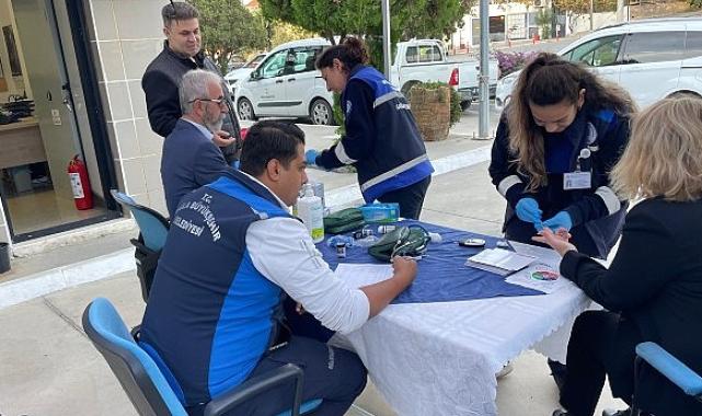 Büyükşehir'den 13 İlçede Şeker Ölçüm ve Diyabet Farkındalık Eğitimi