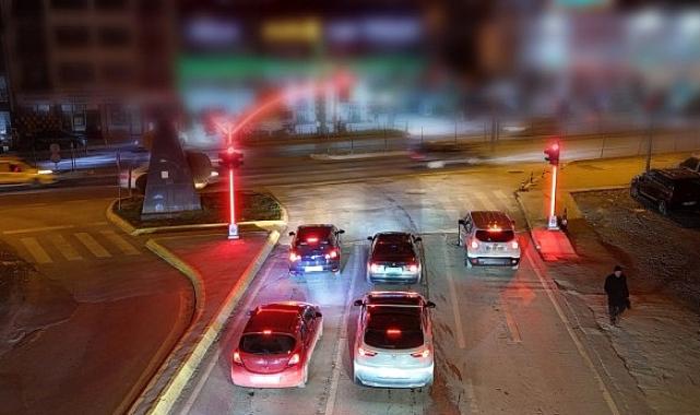 Gölcük'e modern sinyalizasyon sistemi