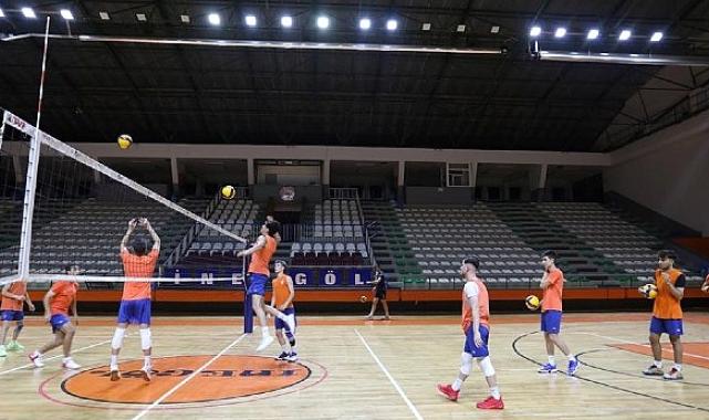 İnegöl Belediyespor Yenişehir Belediye'ye Hazırlanıyor