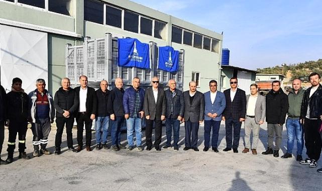 İzmir'in zeytinleri çuvallardan kurtulup kasalarda toplanacak