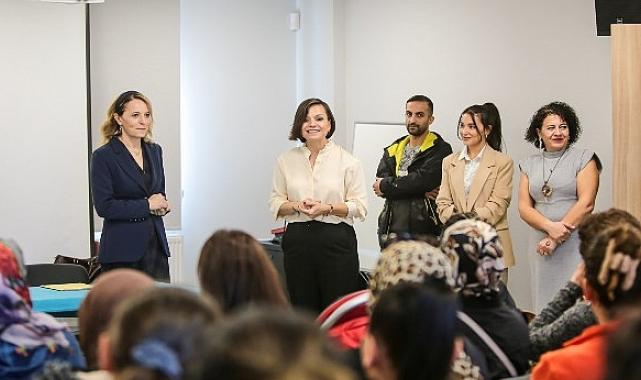 Karabağlar Çalıkuşu Semt Merkezi'nde çocuklar ve aileleri için bilinçlendirme etkinlikleri düzenlendi