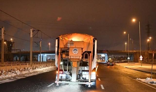 Kayseri Büyükşehir gece gündüz sahada