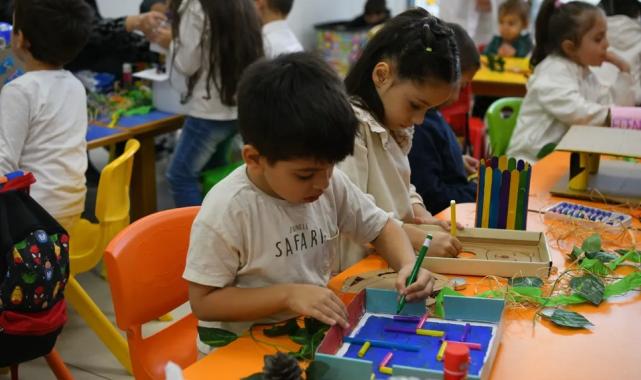 Kocaeli'de Çayırovalı miniklerden geri dönüşüme katkı