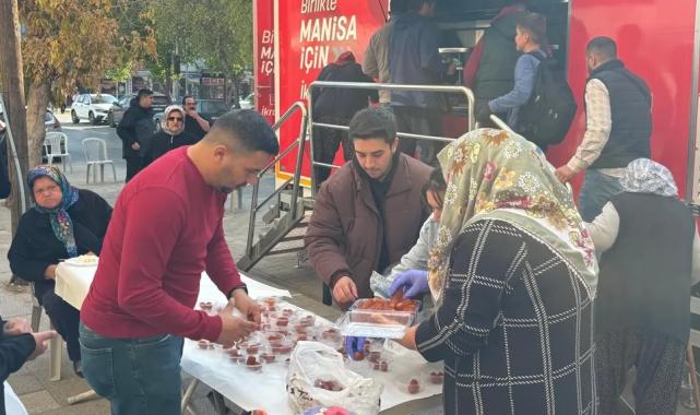 Manisa'da şehit Jandarma Uzman Çavuş için pilav hayrı