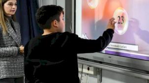 200 bin öğretmene 'dijital' yetkinlik!