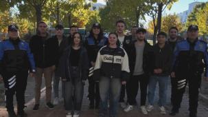 Bingöl polisinden kanser tedavisi gören öğrenciye moral