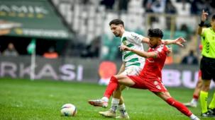 Bursaspor namağlup liderliğini sürdürüyor