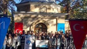 Bursa'ya yeni gelen üniversiteliler İnegöl’ü tanıyor