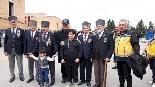 Çankaya Belediyesi, Kore Gazisini Ata'nın Huzuruna Götürdü