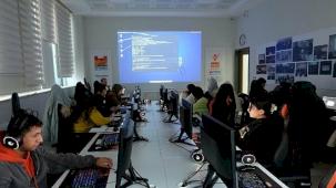 Dijital Ortamda Bilgi Güvenliği İçin 'Siber Güvenlik Atölyesi' Eğitimleri