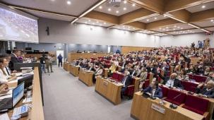 ESHOT'un proje dolu bütçesine 14 yıl sonra oy birliği