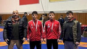 Kahramankazan Belediyespor Güreş Takımı, Ankara Okullar Arası İl Şampiyonası'ndan madalyayla eve döndü