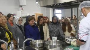 Kocaeli'de ‘Yol Arkadaşım’ projesine destek