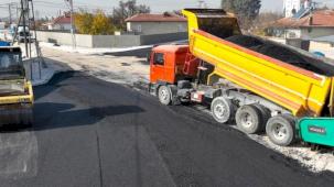 Konya Selçuklu'da asfalt çalışması devam ediyor