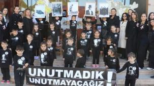 Manisa'da minikler Ata'sını özlemle andı