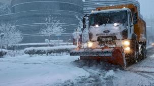 Nevşehir Belediyesi'nin Karla Mücadele Çalışmaları Sürüyor