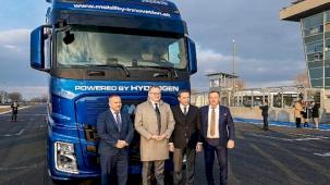 Slovakya'da Hidrojenli Kamyon Ford Trucks desteğiyle üretildi