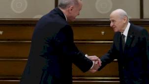 Sürpriz görüşme ardından 4. 'vakit tamam' paylaşımı