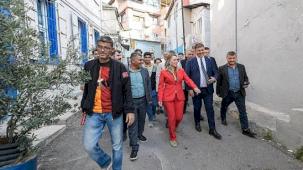 Tarihi mahalleler mercek altında Başkan Tugay: Küçük dokunuşlarla hayatı kolaylaştıracağız