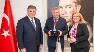 Tugay: Bremen ve İzmir arasındaki köprüyü güçlendireceğiz