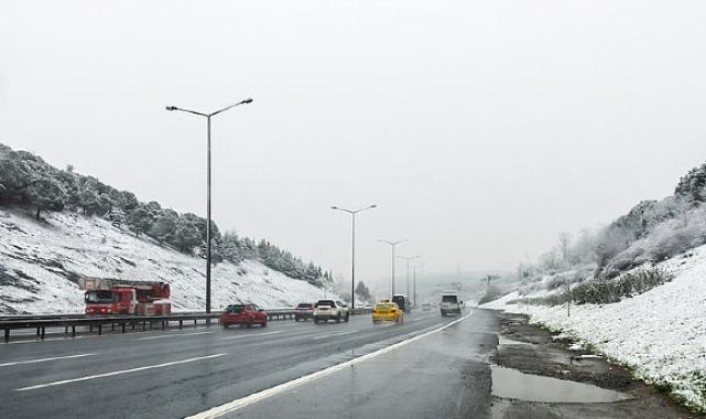 Akom: İstanbul'da Yüksek Kesimlere Kar Yağabilir